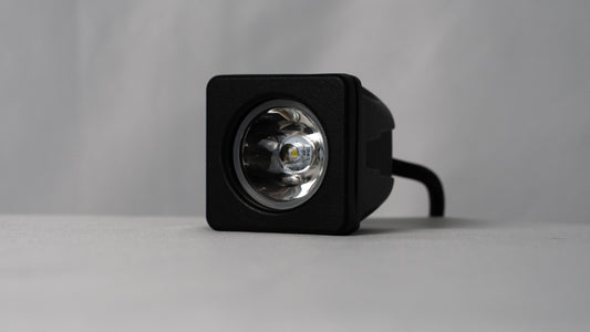 QUAKE LED 2" SQUARE QUANTUM SERIES LED LIGHT SPOT, BLACK
